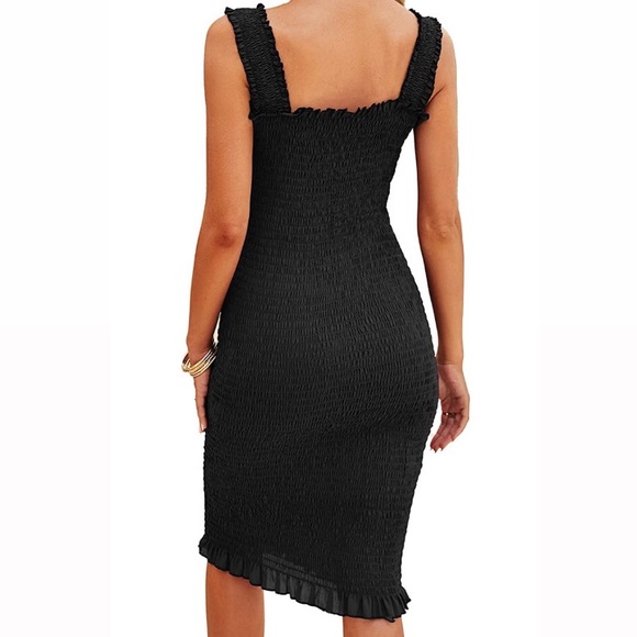 NWT Ruffle Hem Smocked Bodycon Midi Dress - Black - Picture 2 of 6